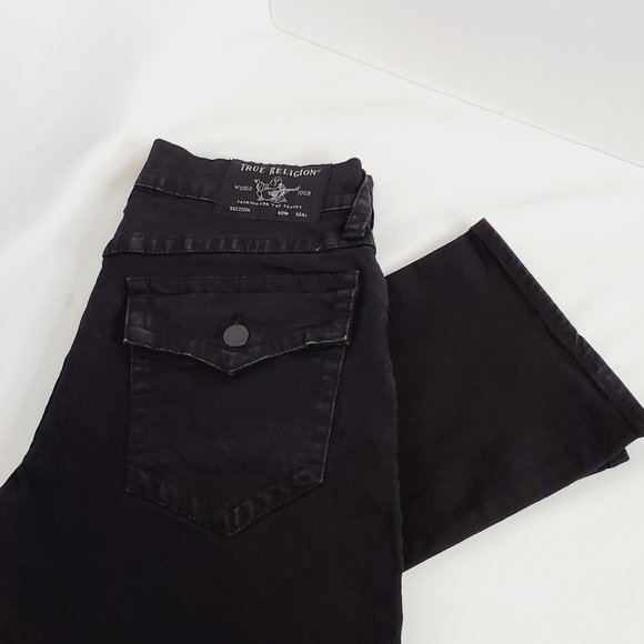 True Religion Men's Ricky Relaxed Fit Flap Pocket - Picture 3 of 13